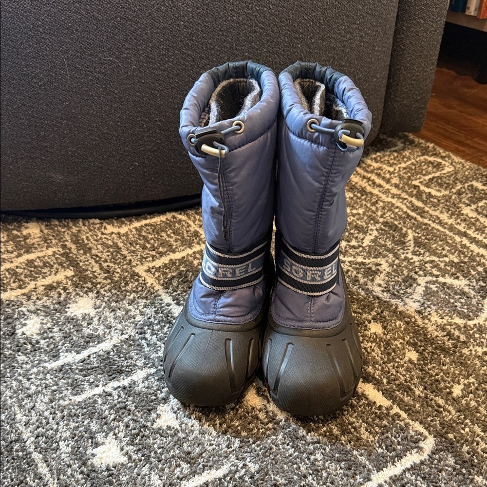 Sorel Kids Navy and Black Snow Boots